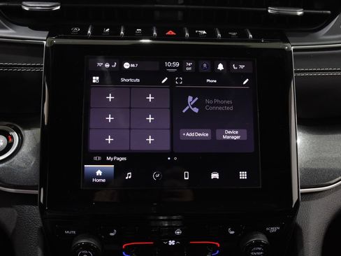 Used 2023 Jeep Grand Cherokee L Laredo AWD/4WD image 15