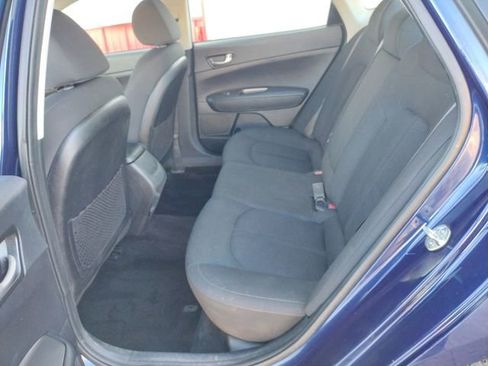 Used 2020 Kia Optima LX image 26
