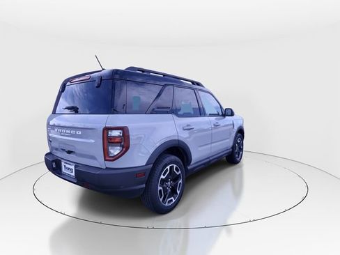 Used 2022 Ford Bronco Sport Outer Banks w/ Tech Package AWD/4WD image 8