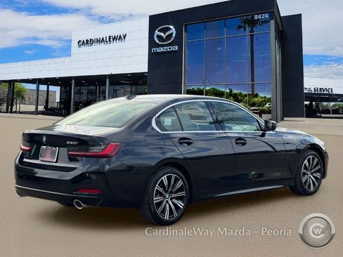 Used 2025 BMW 330i xDrive Sedan AWD/4WD image 9