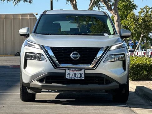 Used 2023 Nissan Rogue SV AWD/4WD image 10