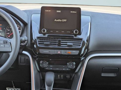 New 2026 Mitsubishi Eclipse Cross LE AWD/4WD image 17