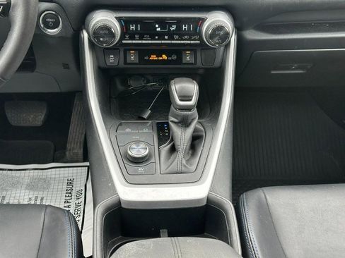 Used 2024 Toyota RAV4 XSE image 15
