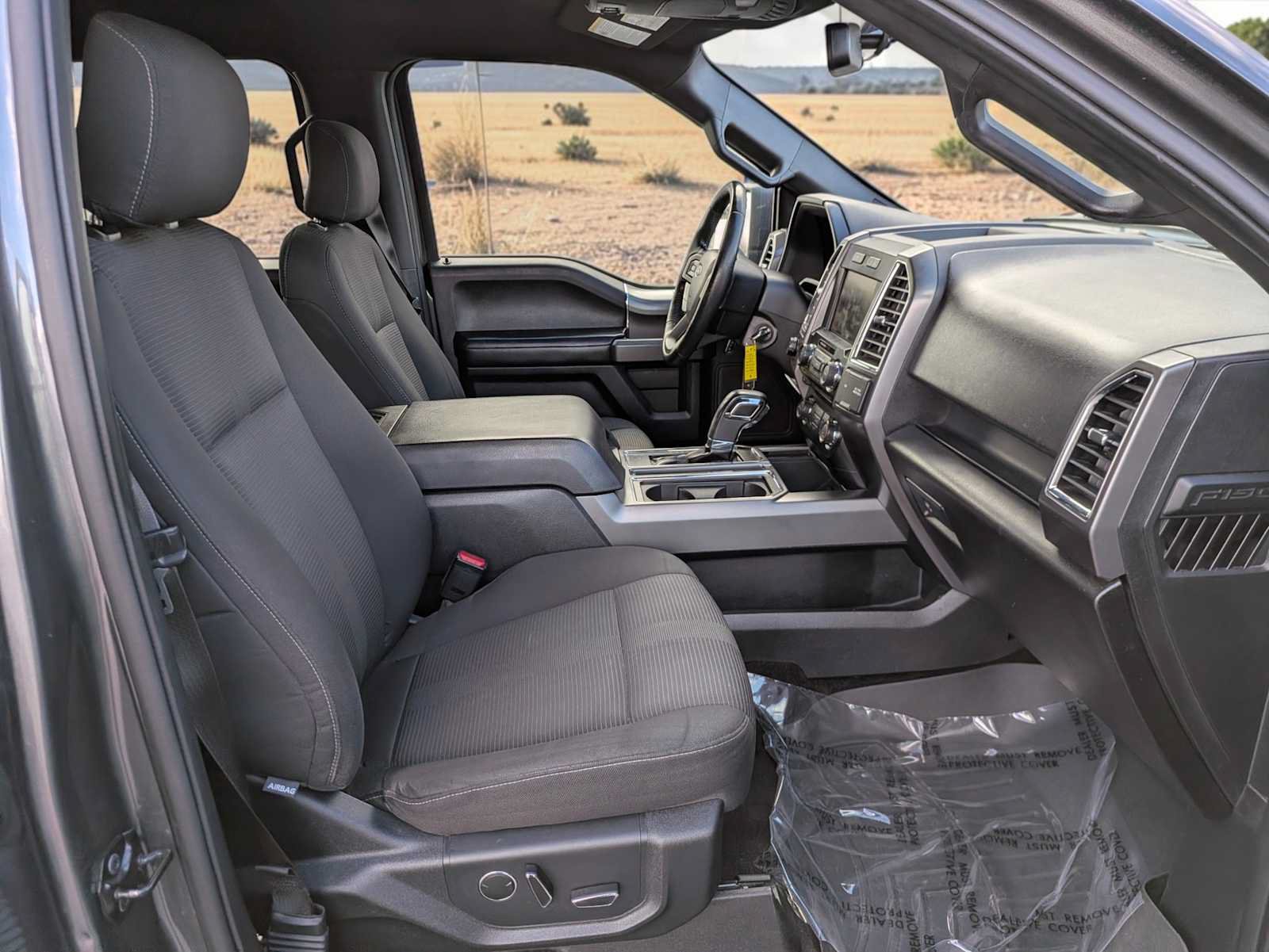 Used 2015 Ford F150 XLT w/ Equipment Group 302A Luxury AWD/4WD image 18