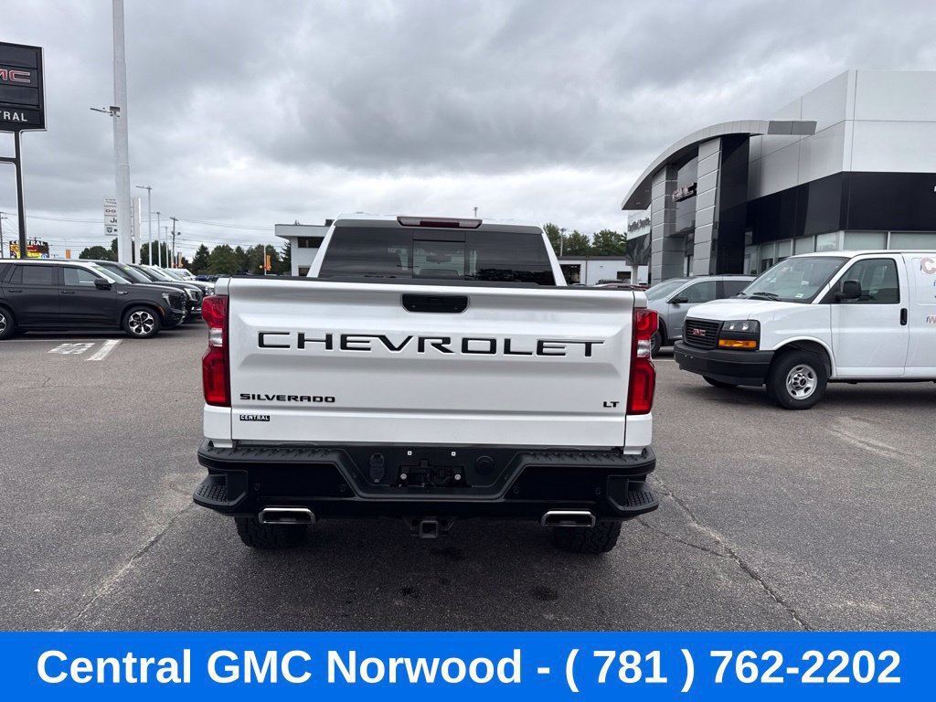 Used 2022 Chevrolet Silverado 1500 LT Trail Boss w/ LT Trail Boss Premium Package AWD/4WD image 4