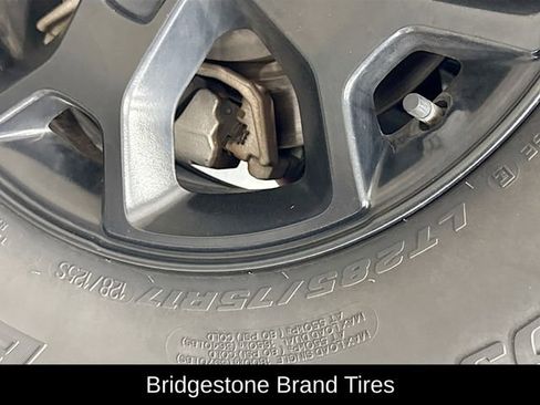 Used 2022 Jeep Wrangler Sport AWD/4WD image 43