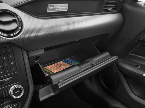 Used 2017 Ford Mustang EcoBoost image 17