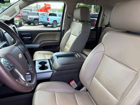 Used 2014 Chevrolet Silverado 1500 LTZ Z71 w/ LTZ Plus Package AWD/4WD image 22