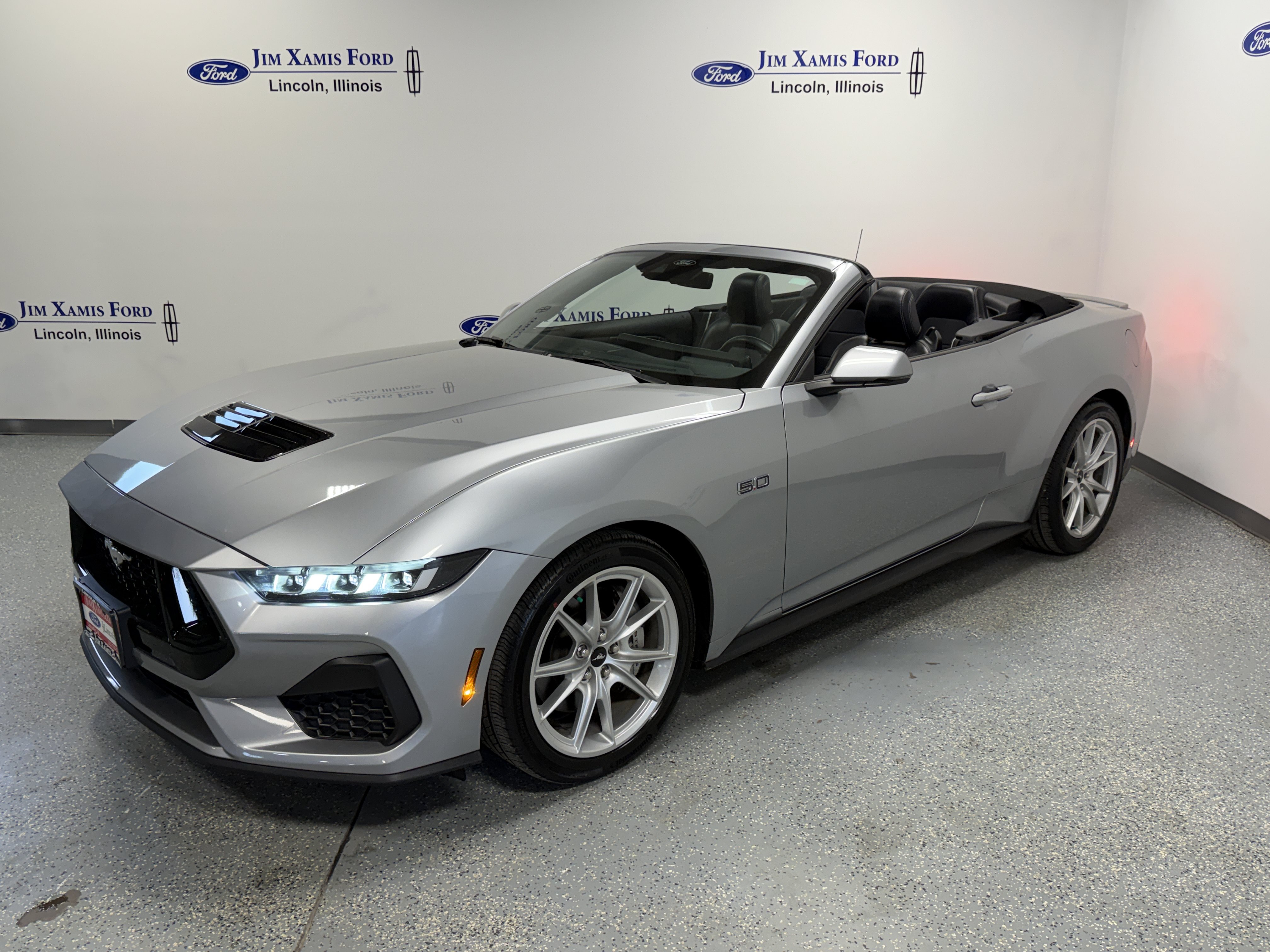 Used 2024 Ford Mustang GT Premium RWD image 28