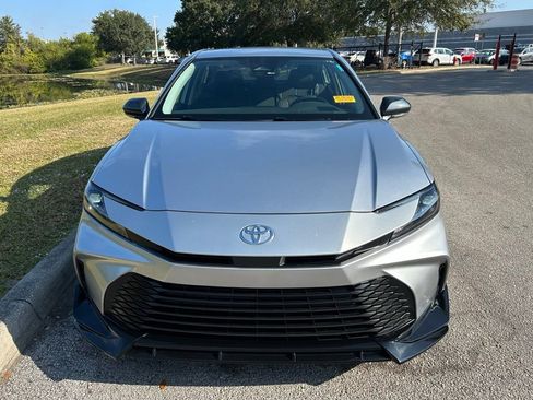 Certified 2025 Toyota Camry LE image 8