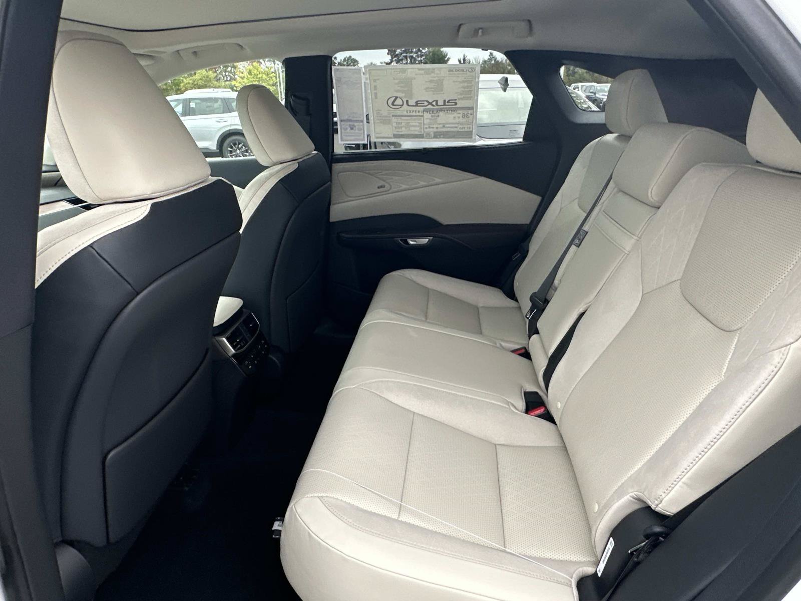 New 2026 Lexus RX 350h w/ Convenience Package AWD/4WD image 12
