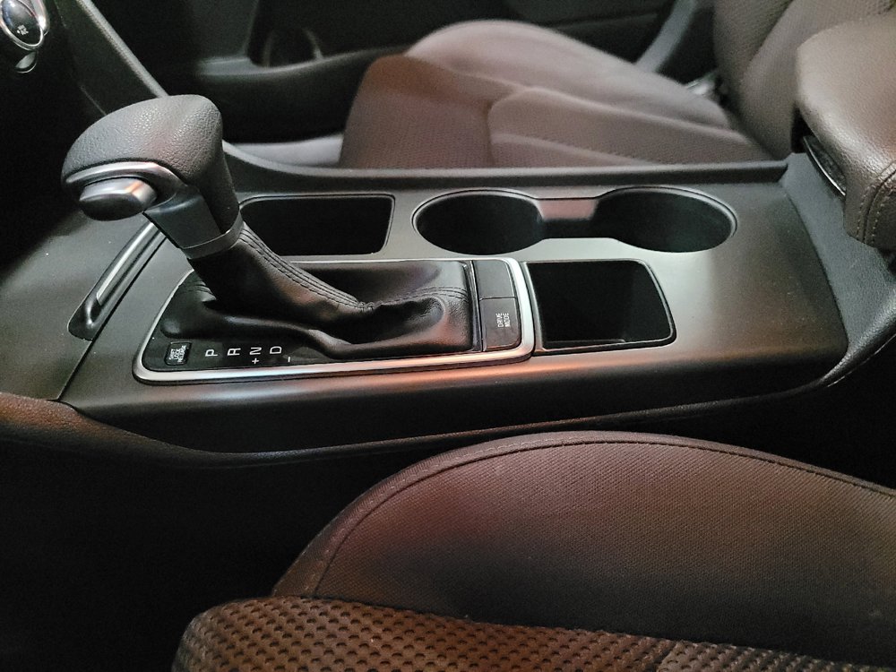 Used 2020 Kia Optima LX FWD image 26