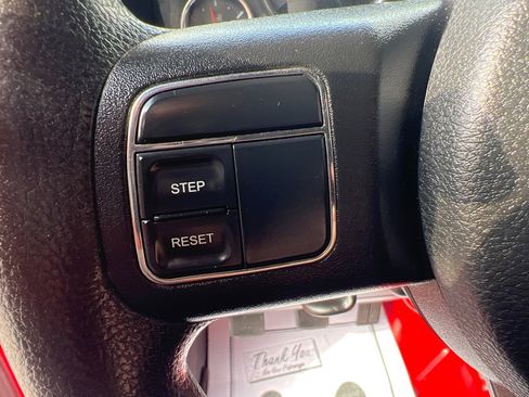 Used 2016 Jeep Wrangler Sport image 32