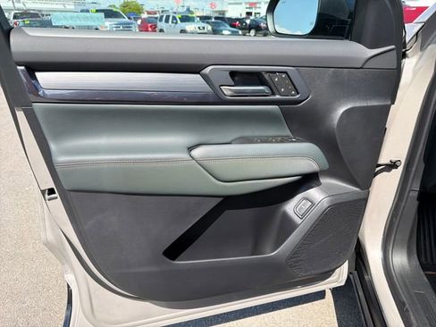 New 2026 GMC Terrain AT4 image 16