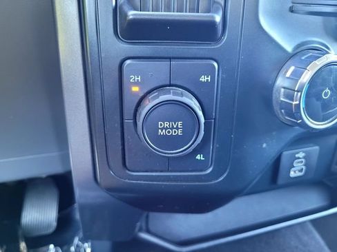 Used 2025 Ford F150 XLT w/ Equipment Group 301A Standard AWD/4WD image 19