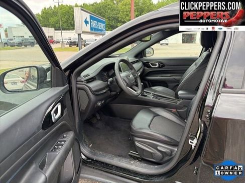 Used 2025 Jeep Compass Latitude w/ Altitude Special Edition AWD/4WD image 6