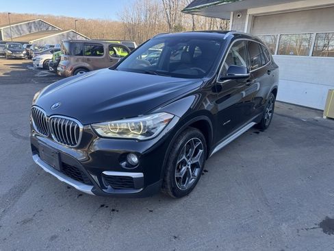 Used 2016 BMW X1 xDrive28i image 1