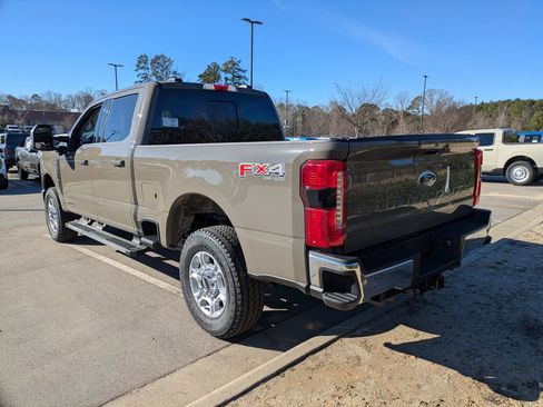 New 2026 Ford F250 XLT w/ XLT Premium Package image 6
