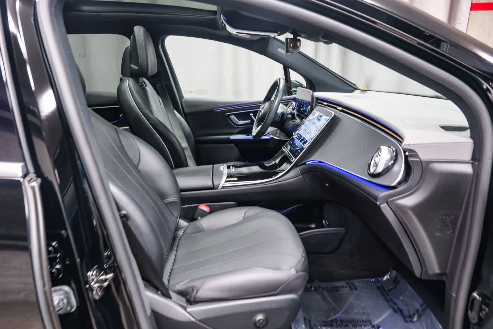 Certified 2023 Mercedes-Benz EQE 350+ 4MATIC SUV image 20