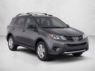 Used 2015 Toyota RAV4 LE AWD/4WD video 3