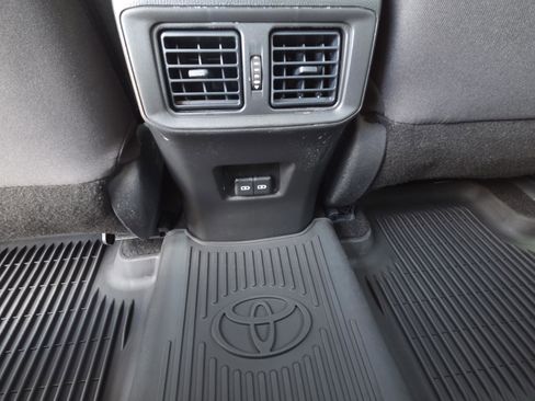Certified 2025 Toyota RAV4 XLE w/ Convenience Package FWD image 12