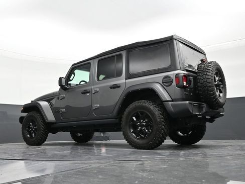 Used 2022 Jeep Wrangler Unlimited Sport AWD/4WD image 21