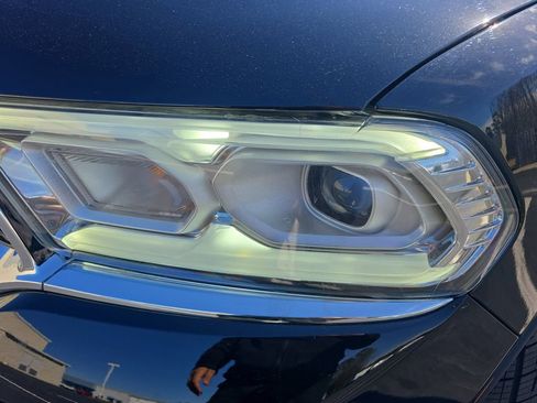 Used 2023 Dodge Durango SXT Launch Edition image 33