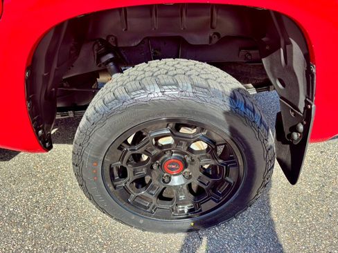 Used 2014 Toyota Tundra SR AWD/4WD image 32