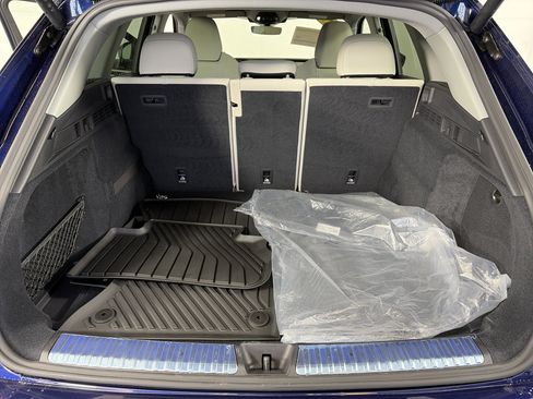 Used 2025 Audi Q5 Premium Plus w/ Premium Plus image 14