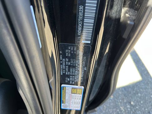 Used 2026 Kia Carnival FWD image 27