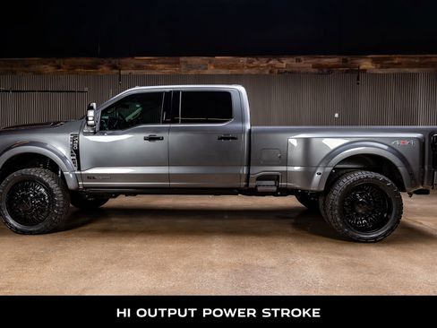 Used 2026 Ford F450 Platinum w/ Platinum Plus Package image 6