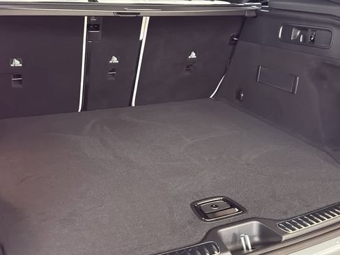 New 2026 Mercedes-Benz GLC 300 4MATIC image 32