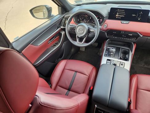 New 2025 MAZDA CX-70 Plug-In Hybrid w/ Premium Plus image 10