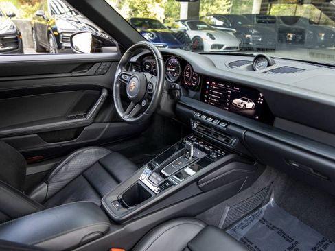 Certified 2022 Porsche 911 50th Anniversary Edition image 49