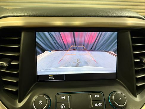 Used 2023 GMC Acadia Denali AWD/4WD image 11