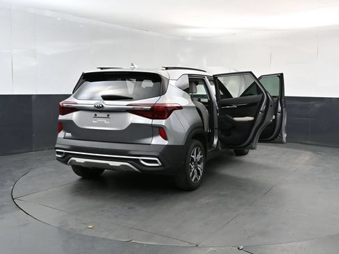 Used 2021 Kia Seltos EX AWD/4WD image 29