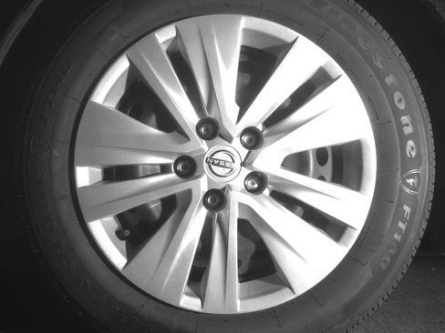 Used 2025 Nissan Sentra S FWD image 12