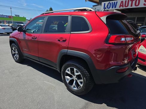 Used 2014 Jeep Cherokee Trailhawk w/ Comfort/Convenience Group AWD/4WD image 5