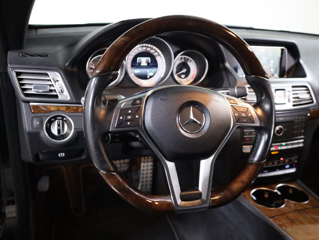 Used 2016 Mercedes-Benz E 400 Cabriolet image 24