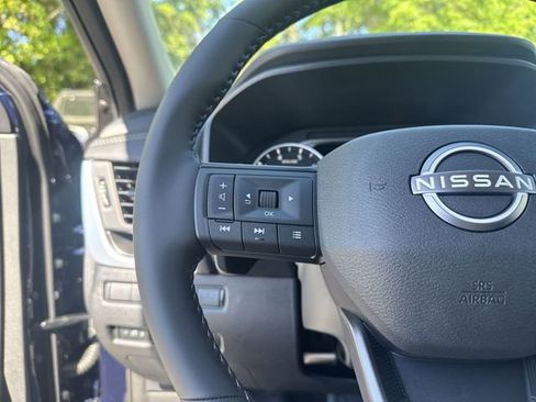 New 2026 Nissan Rogue SV AWD/4WD image 17