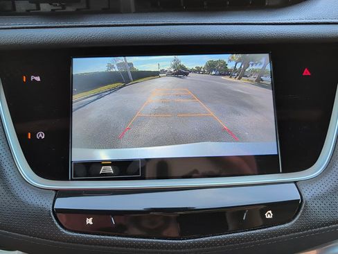 Used 2023 Cadillac XT5 Premium Luxury image 22