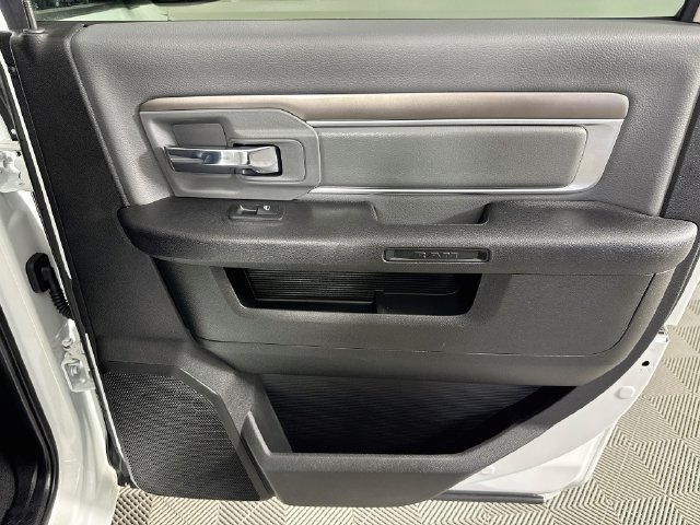 Used 2023 RAM 1500 Classic SLT w/ Electronics Group AWD/4WD image 23