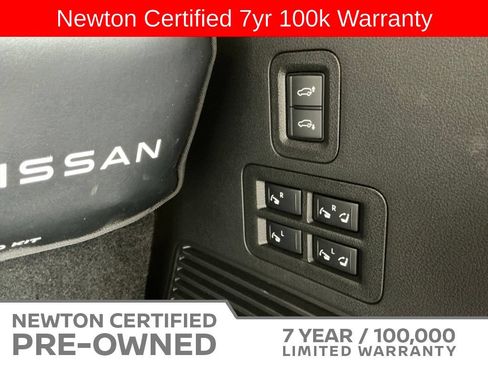 Used 2025 Nissan Armada Platinum Reserve AWD/4WD image 44