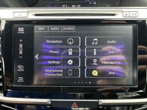 Used 2017 Honda Accord Touring image 29