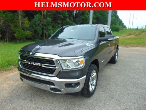 Used 2022 RAM 1500 Big Horn AWD/4WD image 8