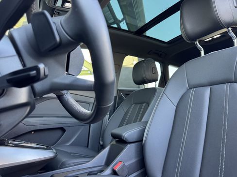 Used 2023 Audi Q4 e-tron Prestige w/ Black Optic Package image 29