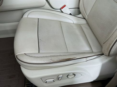 Used 2021 GMC Yukon Denali w/ Denali Ultimate Package image 26