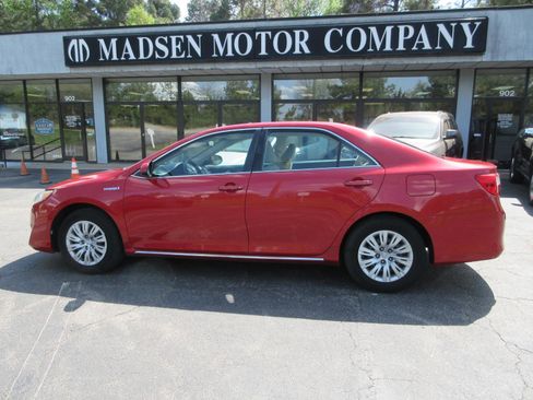 Used 2012 Toyota Camry LE image 8