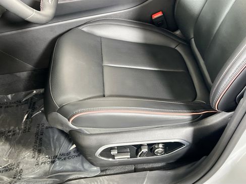 Used 2024 Jeep Wagoneer Launch Edition image 20