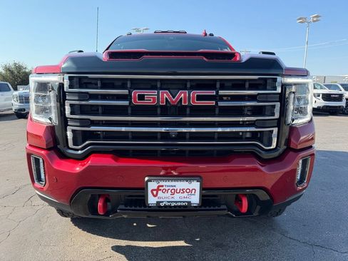 Used 2022 GMC Sierra 2500 AT4 w/ AT4 Premium Plus Package AWD/4WD image 8